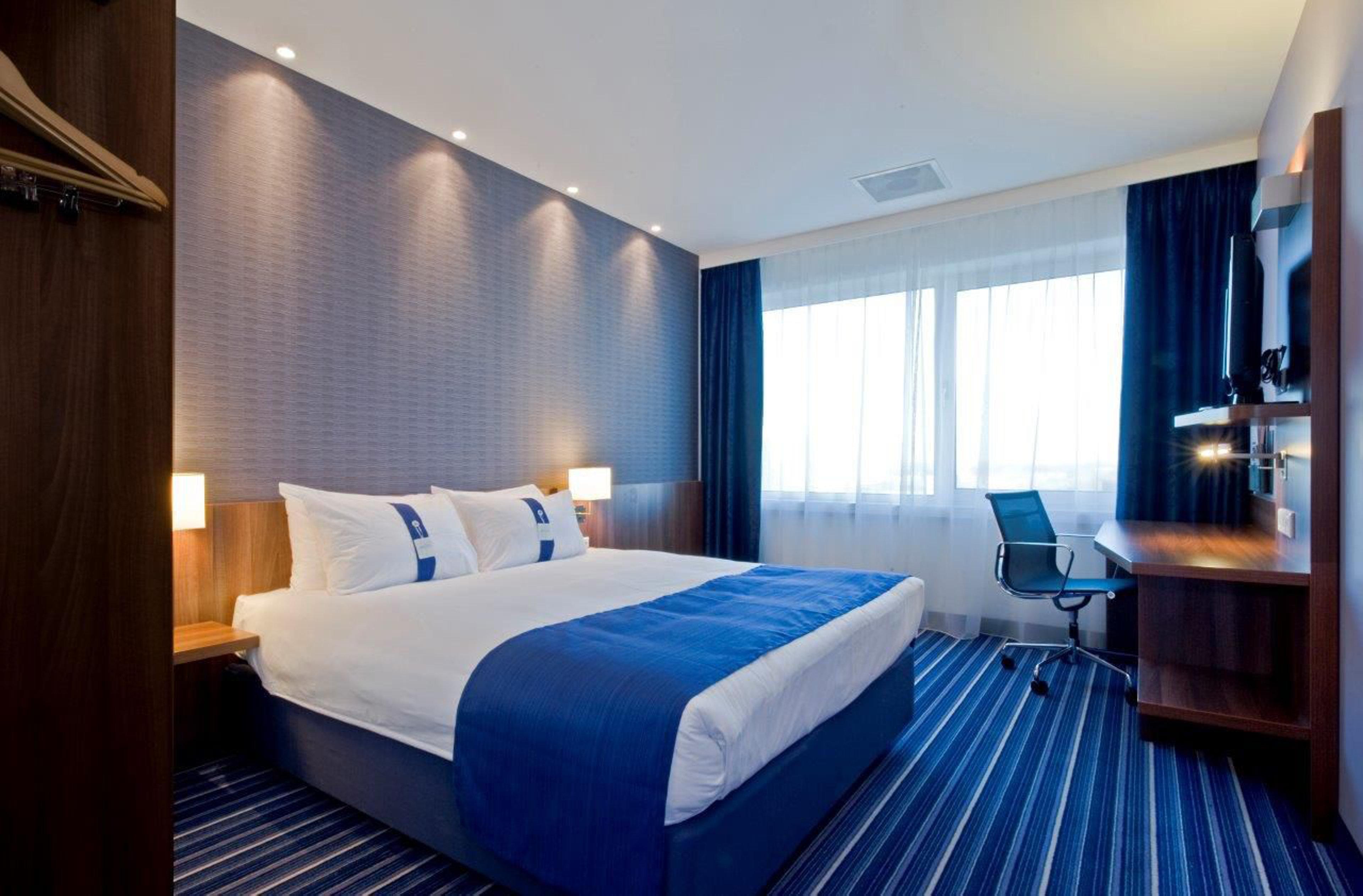 Hotel Express - Vauxhall Nine Elms, An Ihg Londres